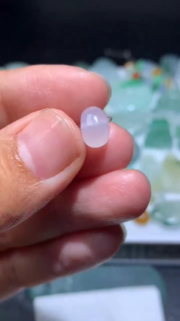 未镶嵌定制翡翠毛货