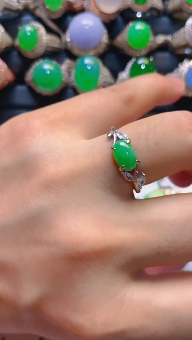 翡翠银S925镶嵌耳饰天然