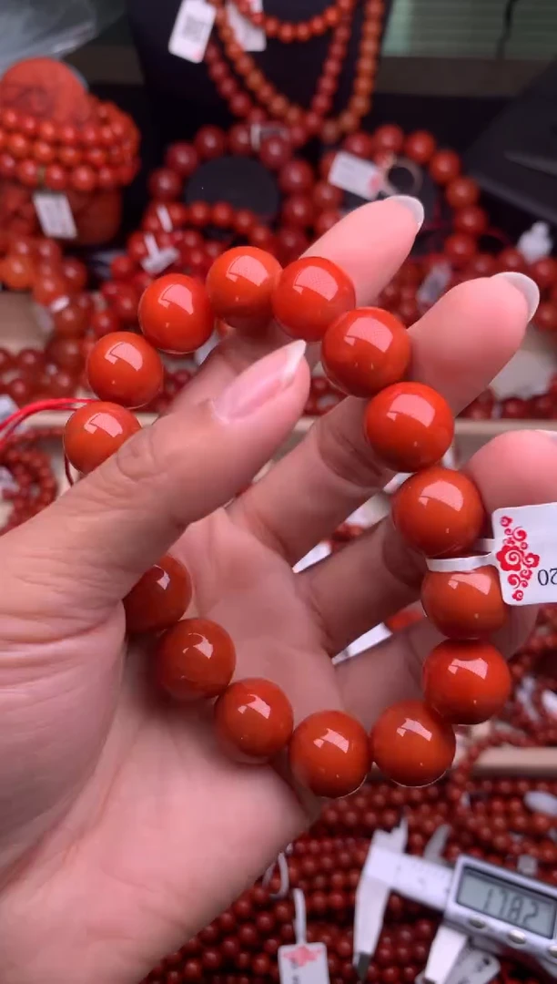 【闪购商品】南红玛瑙珠宝奇石未镶嵌14