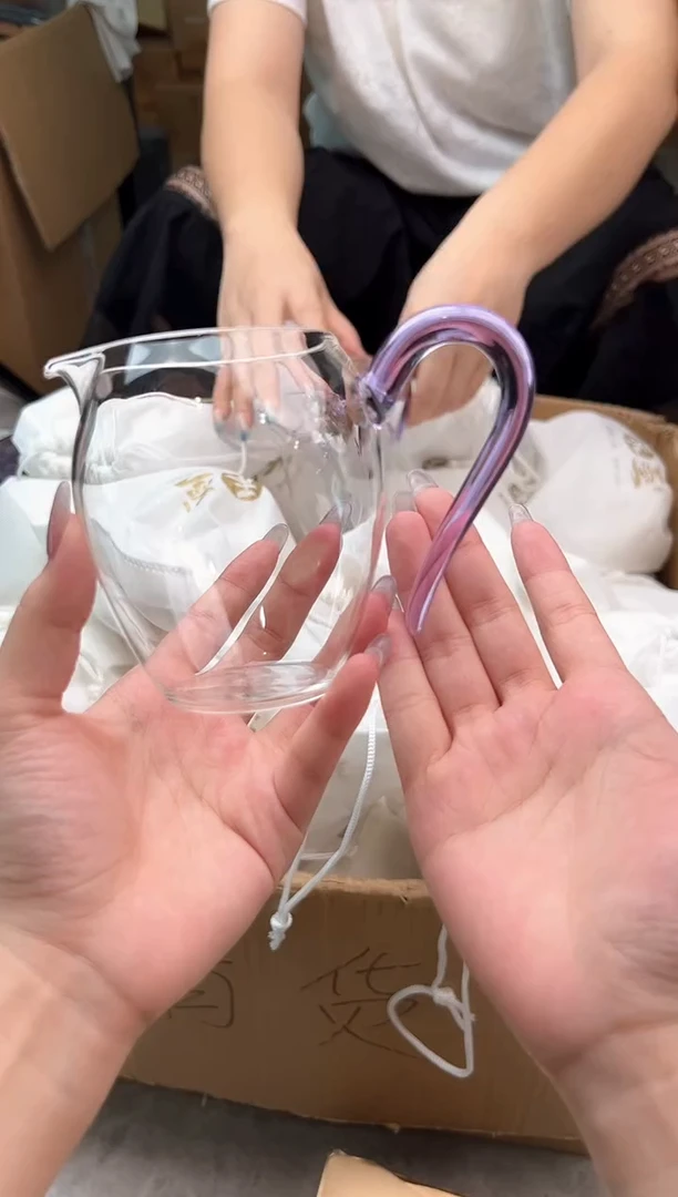 禾墨清雅浅紫色