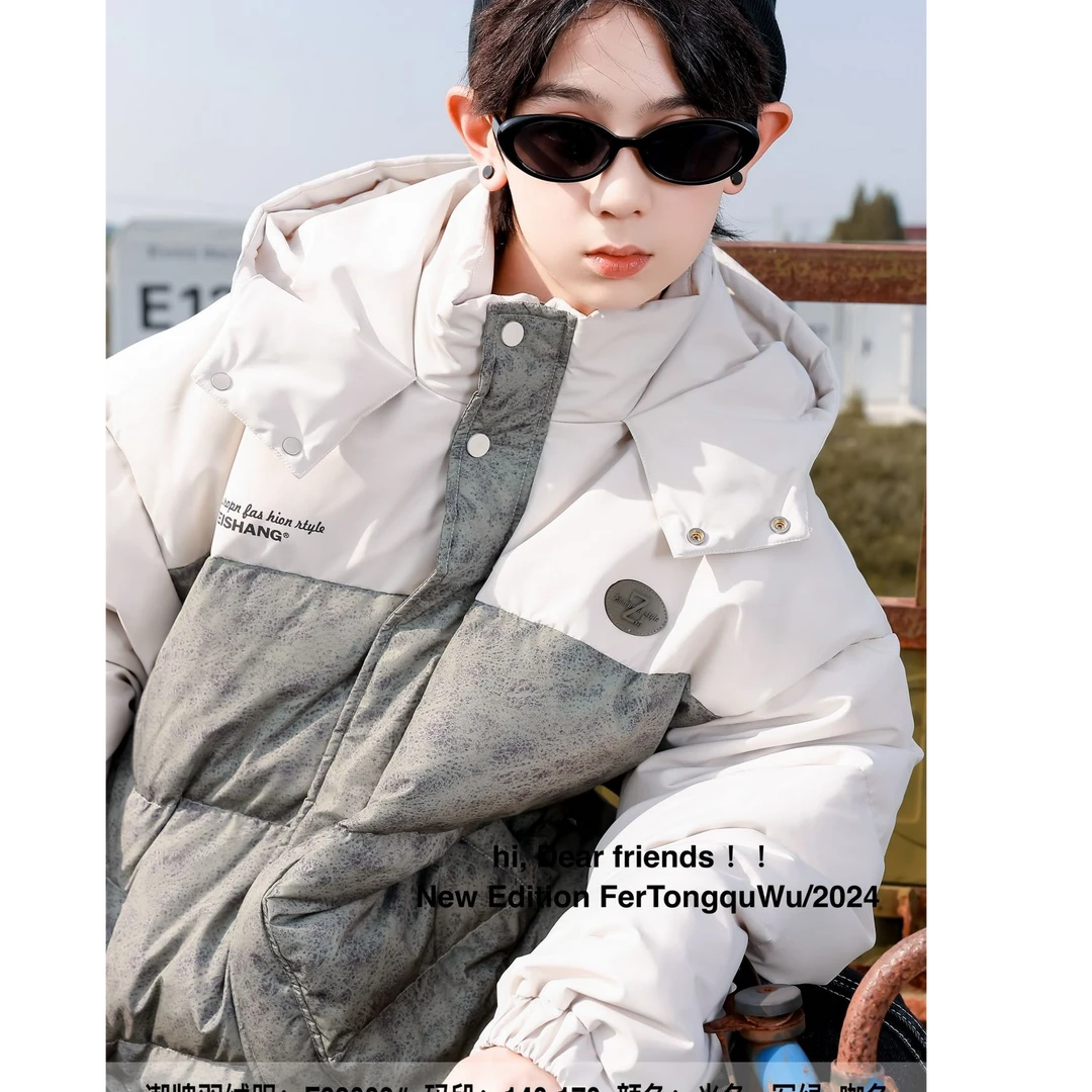 88003高端专享冬款连帽羽绒服白绿