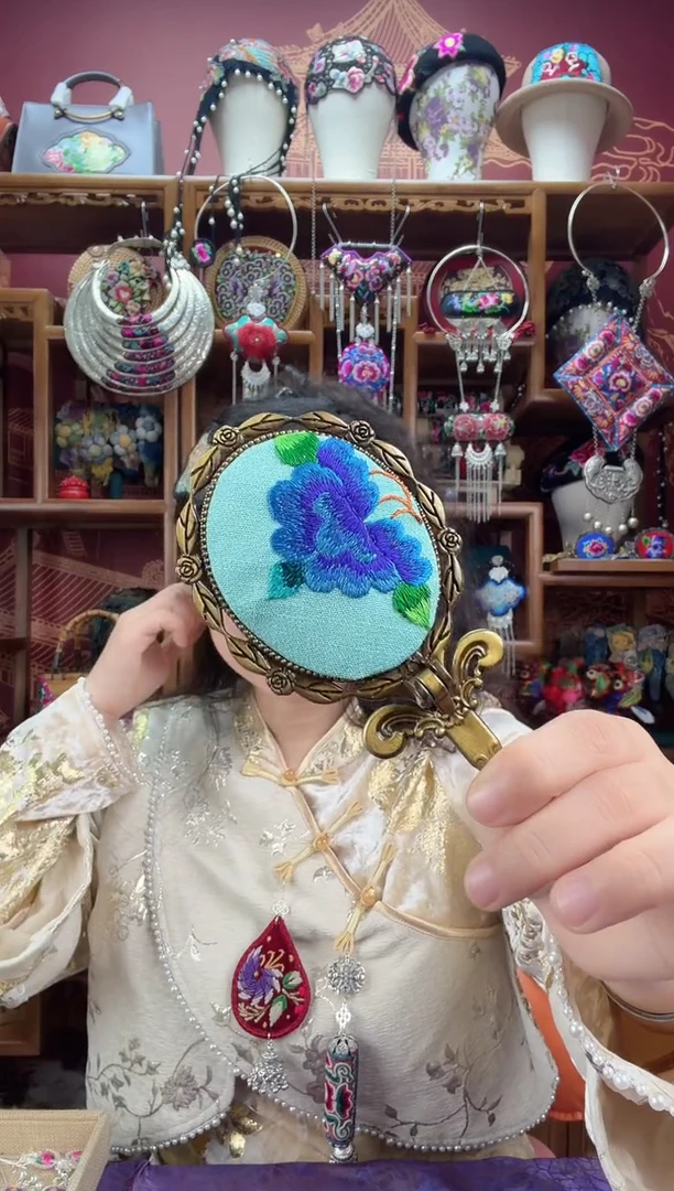 刺绣化妆镜1 甜甜家