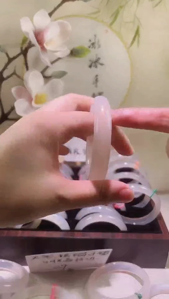 玛瑙/玉髓手镯合金天然玛瑙手镯白月光荔枝冻55+2