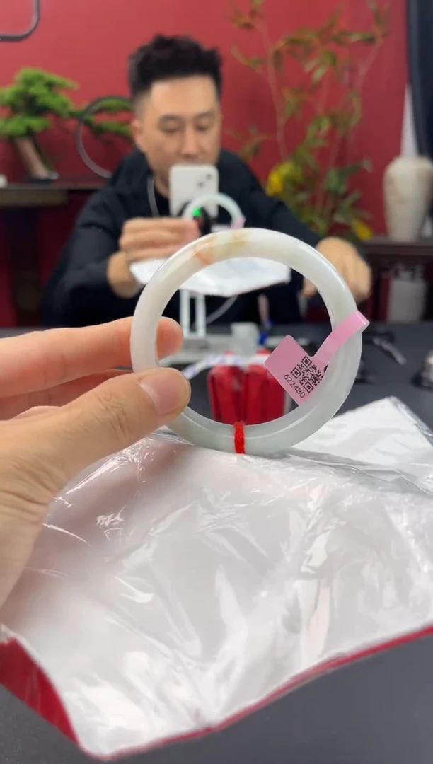 未镶嵌手镯翡翠8