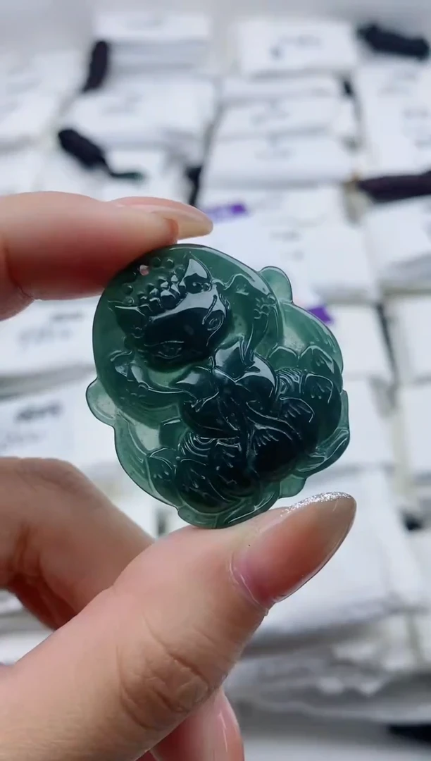 颈饰未镶嵌翡翠8