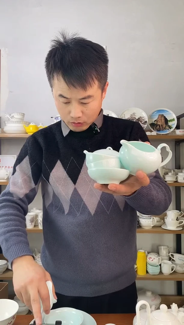 直播间微瑕青色鹤红壶（1壶1公道杯1茶漏1茶漏架4茶杯）一套