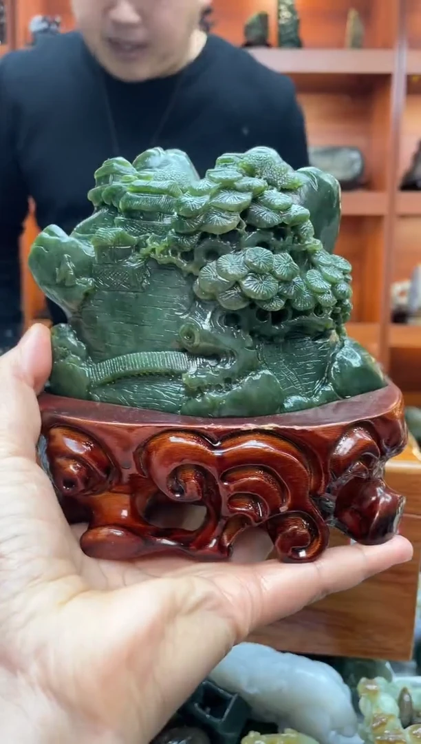 未镶嵌和田玉摆件1