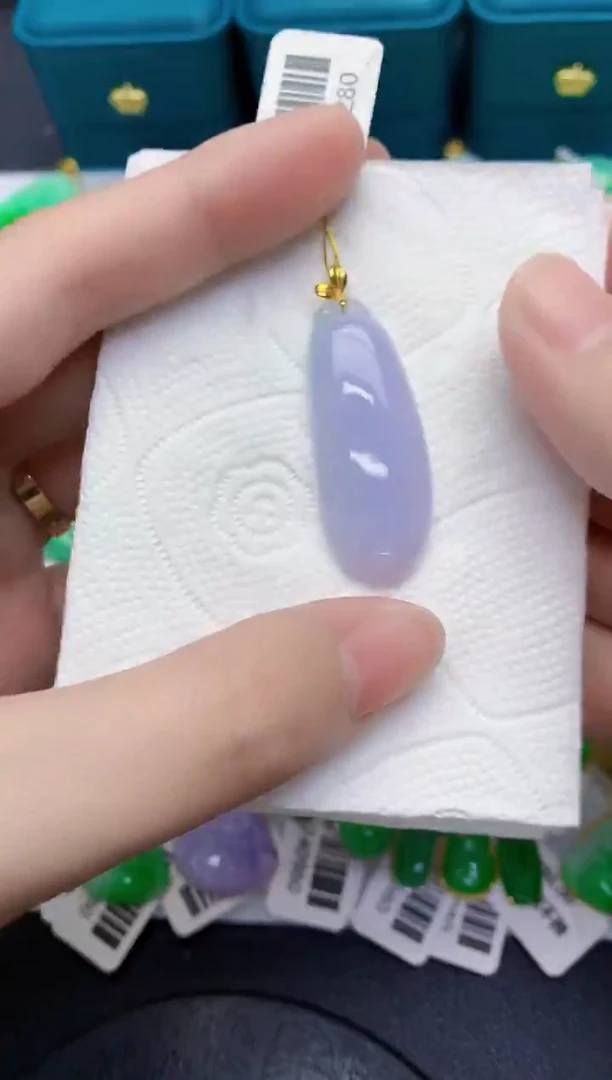 颈饰18K金镶嵌翡翠天然翡翠缅甸A货