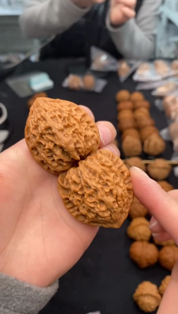 【闪购商品】文玩核桃把件金牛38-u611