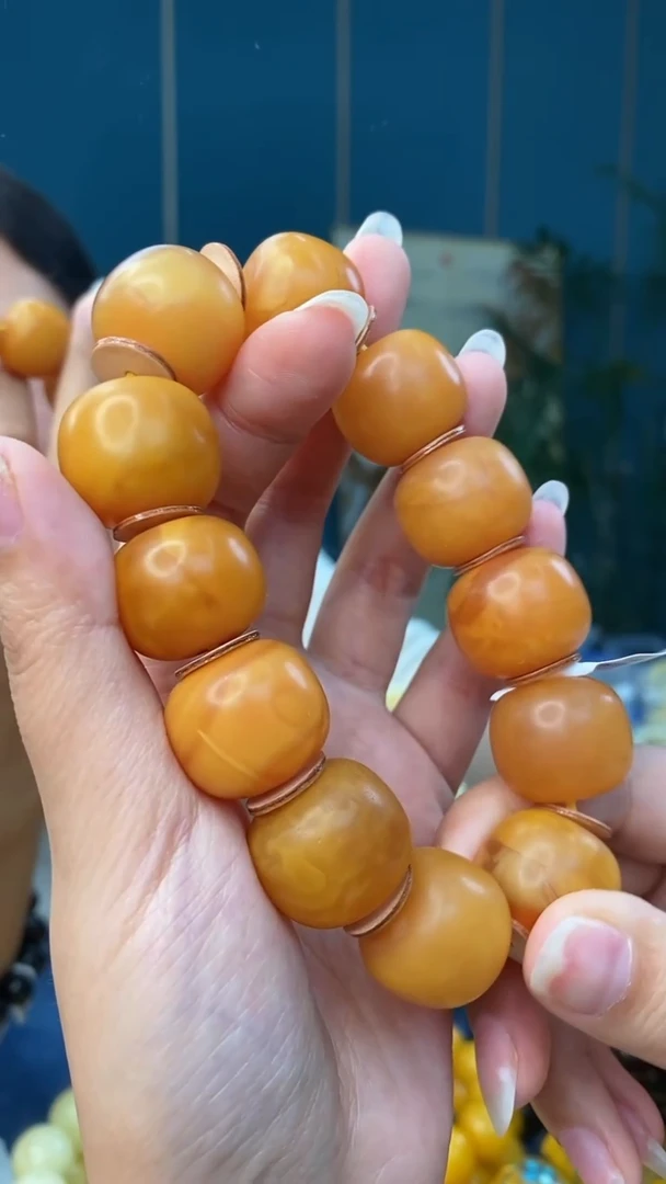 裸石琥珀未镶嵌1/5多样性发其一38