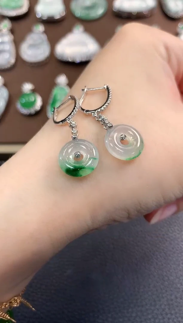 翡翠18K金镶嵌耳饰春日珠宝 B57