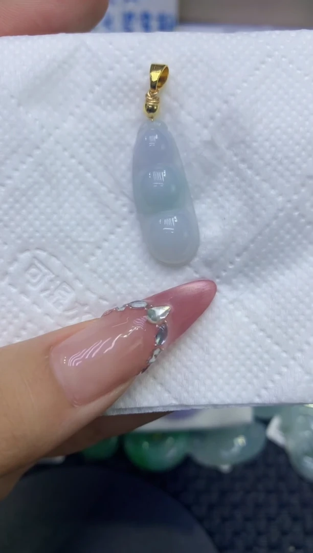 颈饰未镶嵌翡翠天然缅甸A货翡翠