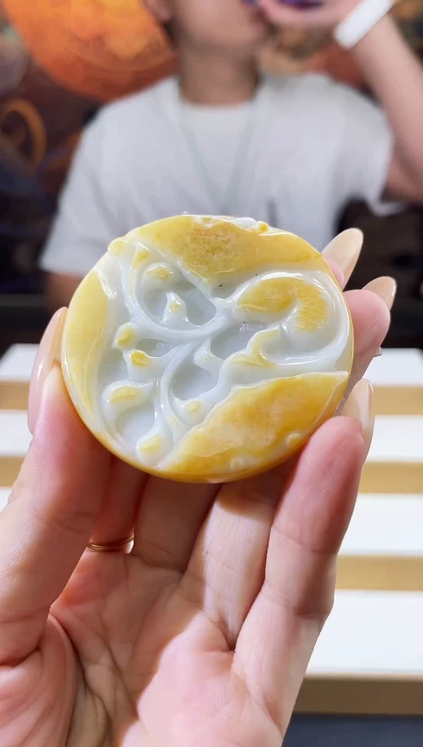 翡翠未镶嵌颈饰天然翡翠