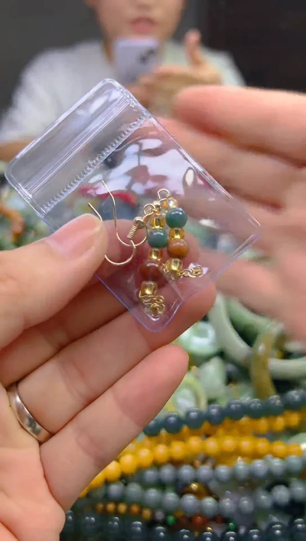 翡翠未镶嵌颈饰/X/翡翠A货,一件也是批发价