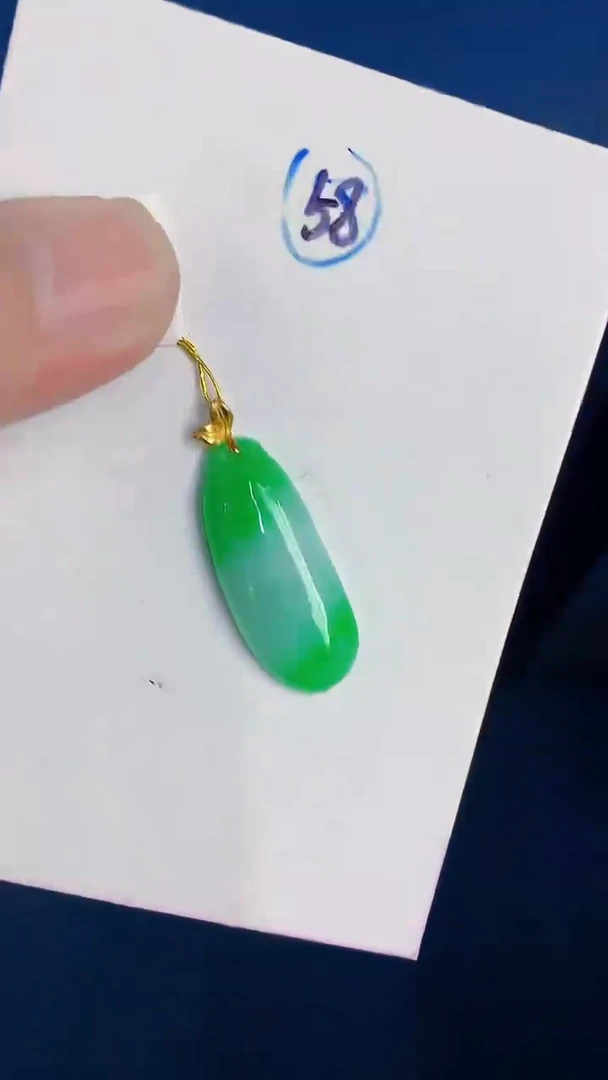 颈饰18K金镶嵌翡翠天然翡翠缅甸A货