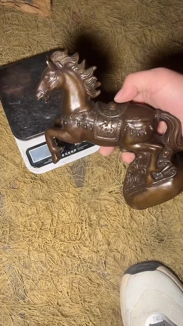 香榧木摆件---------（墨序甄选）铜立马