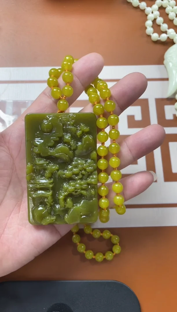 未镶嵌岫玉其它多样性发货一件