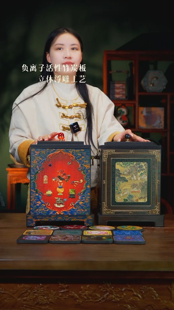 壹藏贰宝八宝嵌和西园雅集图中茶饼罐各一个