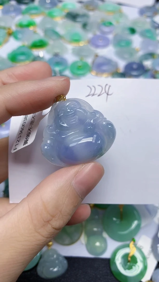 翡翠18K金镶嵌颈饰天然缅甸翡翠A货