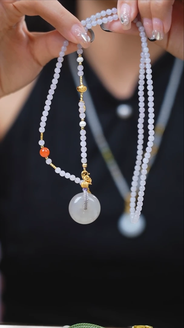 颈饰未镶嵌和田玉和田玉