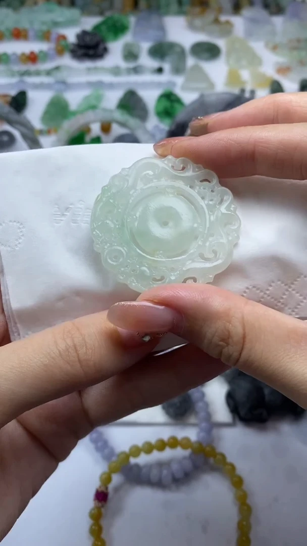 未镶嵌定制翡翠毛货定制不退不换