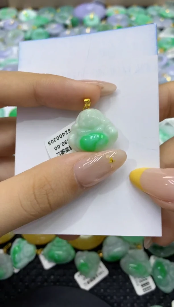 颈饰18K金镶嵌翡翠天然缅甸翡翠A货