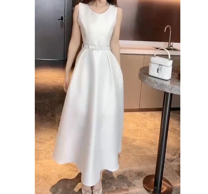 2025春季新款网红同款洋气减龄气质轻熟连衣裙女ye-o2