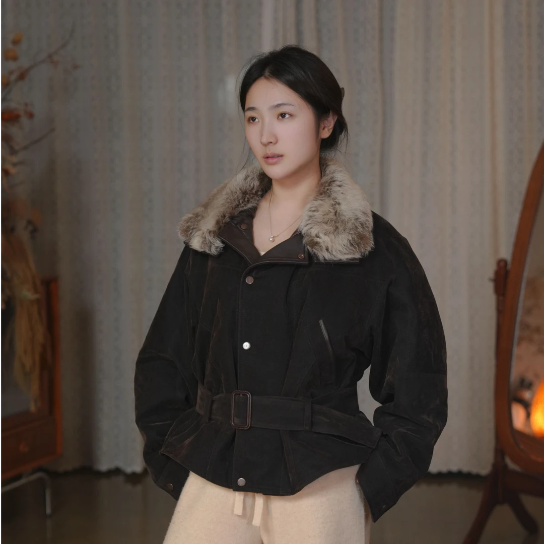 毛领皮毛一体鹅绒服