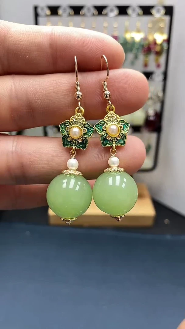 【闪购商品】和田玉耳饰银S925镀金镶嵌尺寸16mmQ1