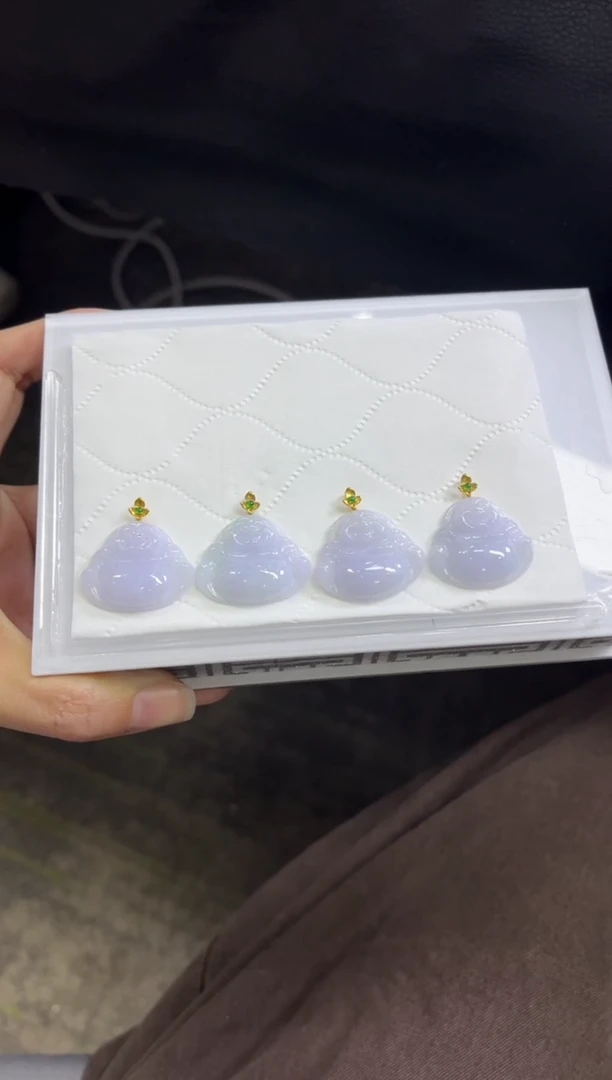颈饰18K金镶嵌翡翠V234 /多样性发一件/配绳子