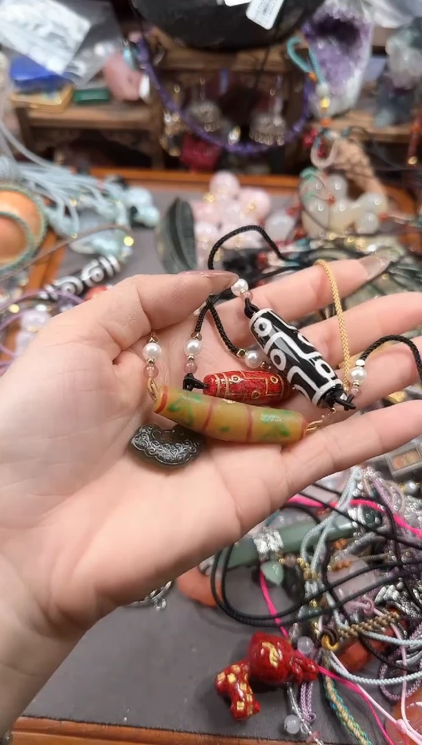 未镶嵌吊坠(赠链)玛瑙/玉髓?*X123213