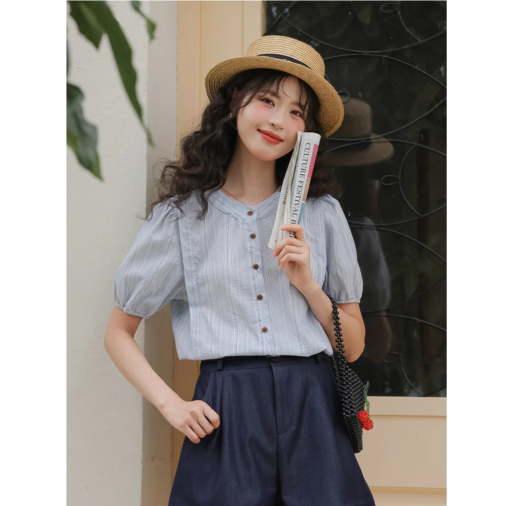 法式蓝色条纹短袖衬衫女2025新款夏季设计感小众气质宽松上衣百搭