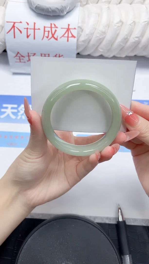 石英质玉手镯未镶嵌88-58