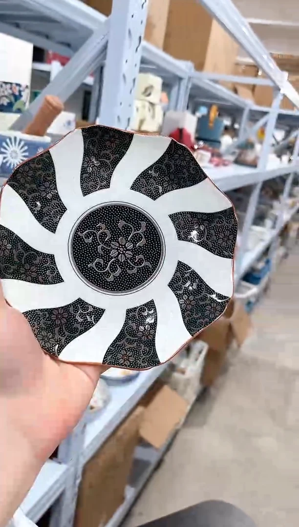 瓷片陶瓷（简装）盘子一个