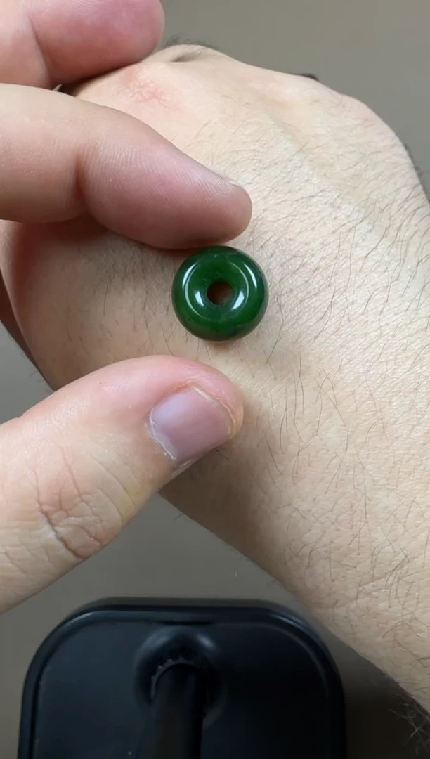 颈饰未镶嵌和田玉点**京1