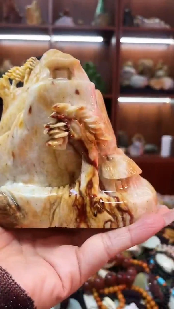 未镶嵌蛇纹石玉摆件