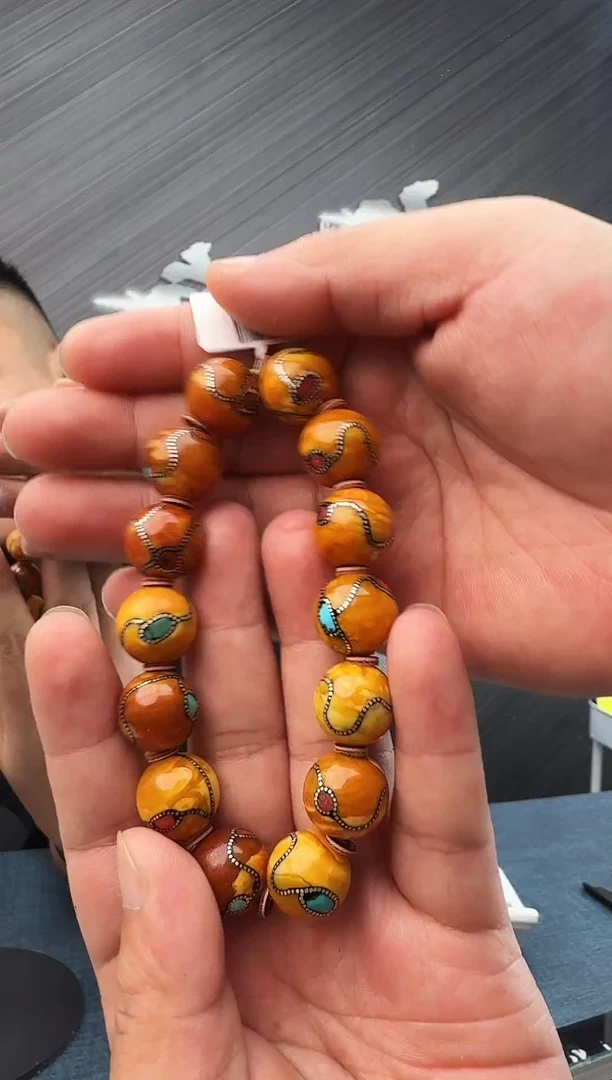 蜜蜡未镶嵌珠宝奇石假一罚十35，多样性发其一