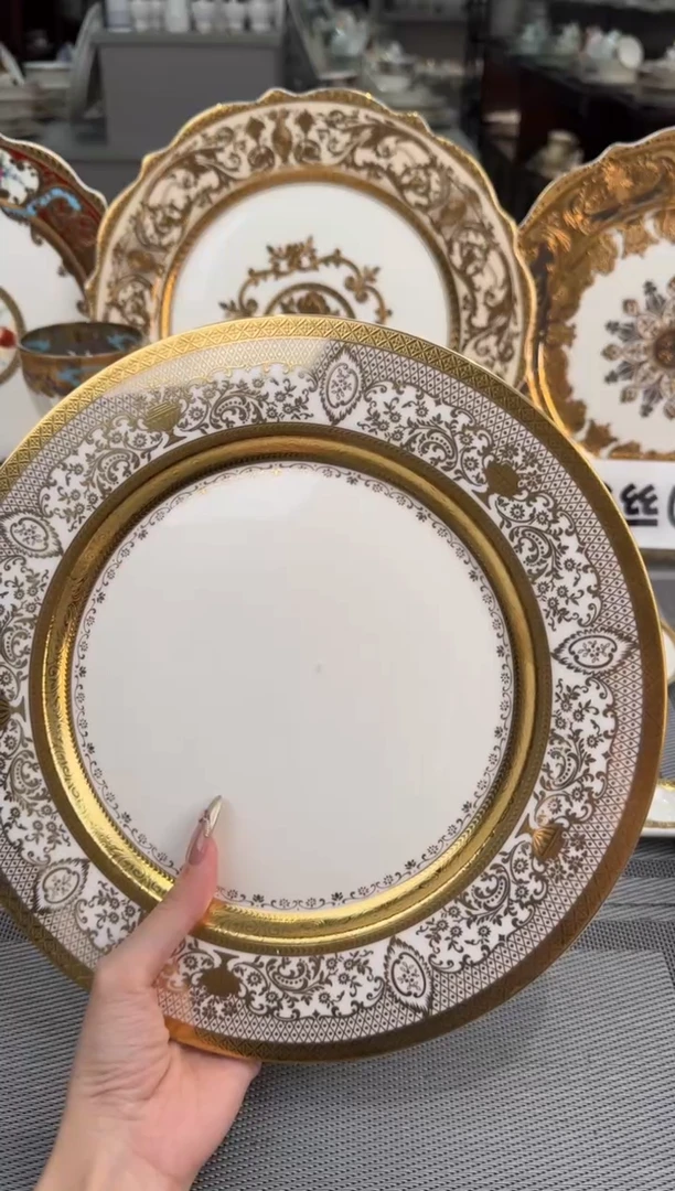 【闪购商品】瓷片10.5英寸平盘福利价3个微瑕