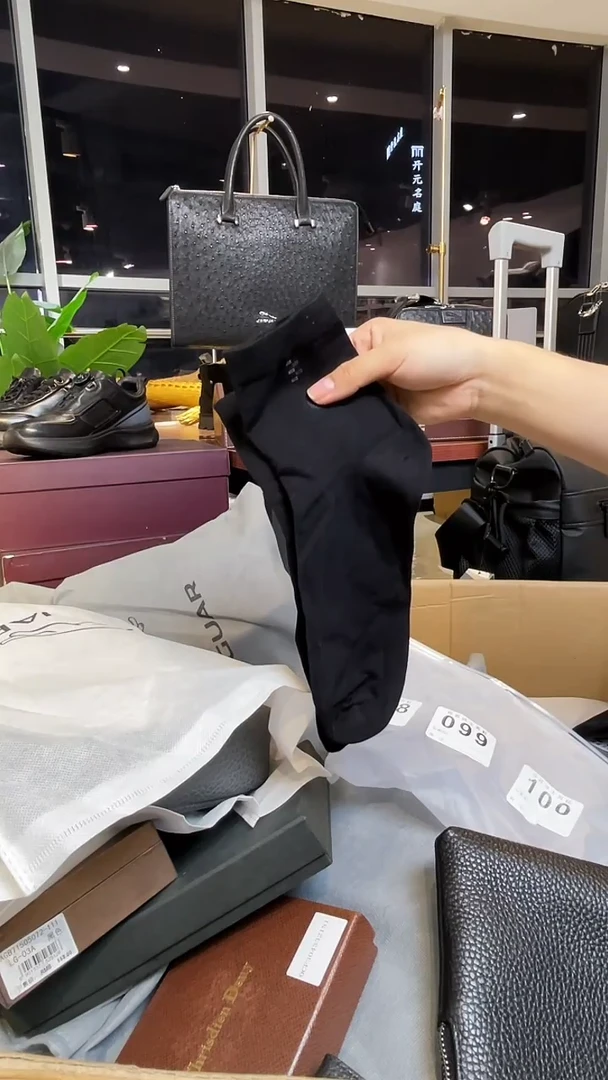 牛皮（革）韩爵绅士包包皮具099【全黑】*5