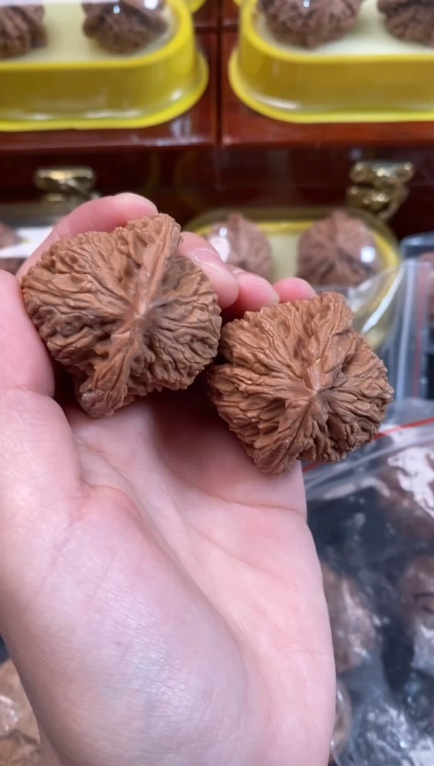 把件文玩核桃南疆石42尺s561