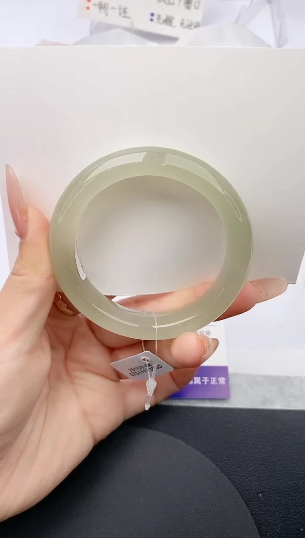 未镶嵌手镯石英质玉w83-DB52+