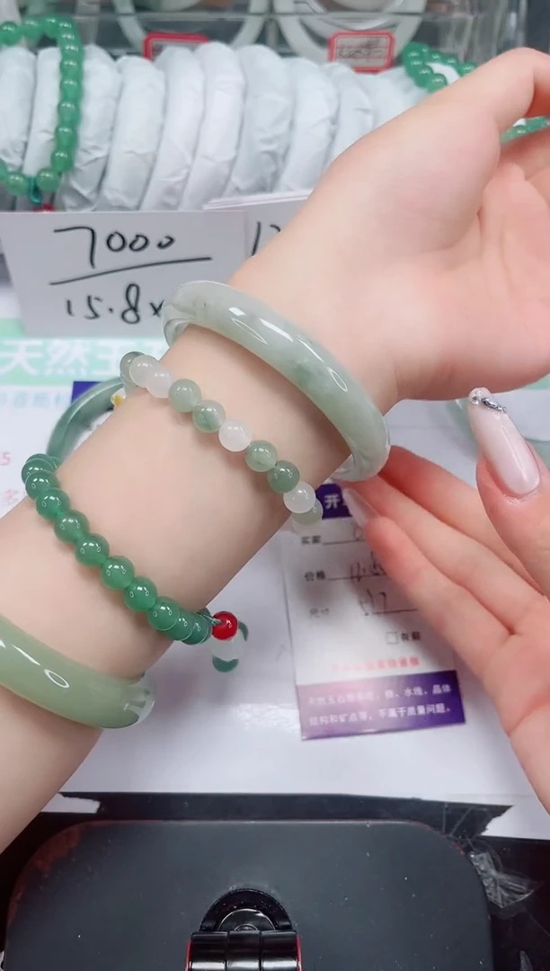 未镶嵌手镯石英质玉68-57/58