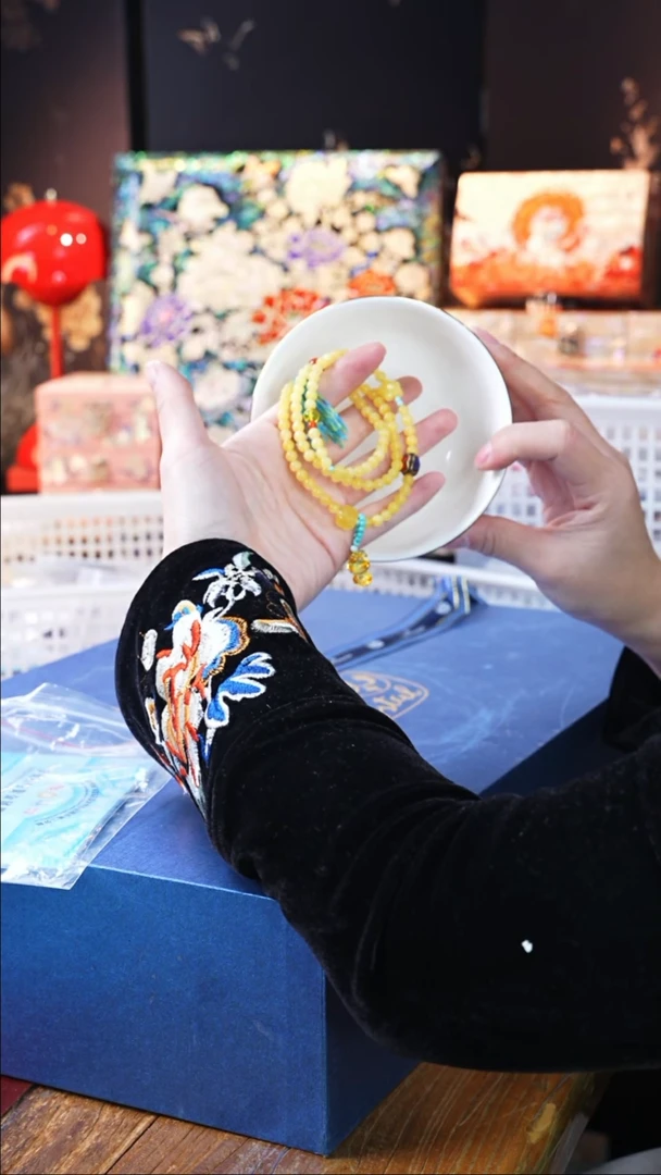 【闪购商品】瓷片豆包儿推荐饰品摆件