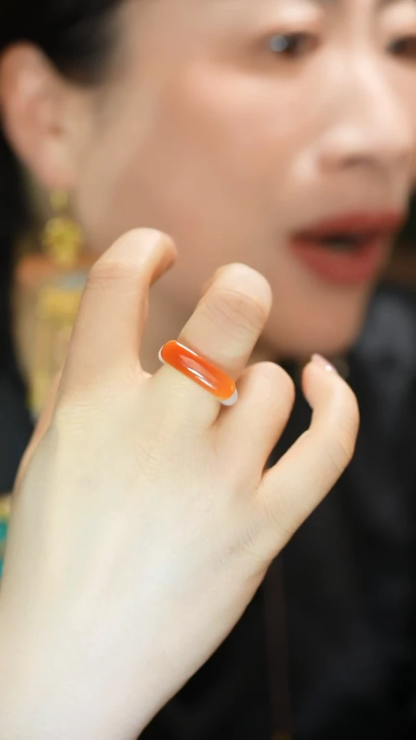 未镶嵌戒指翡翠圈口