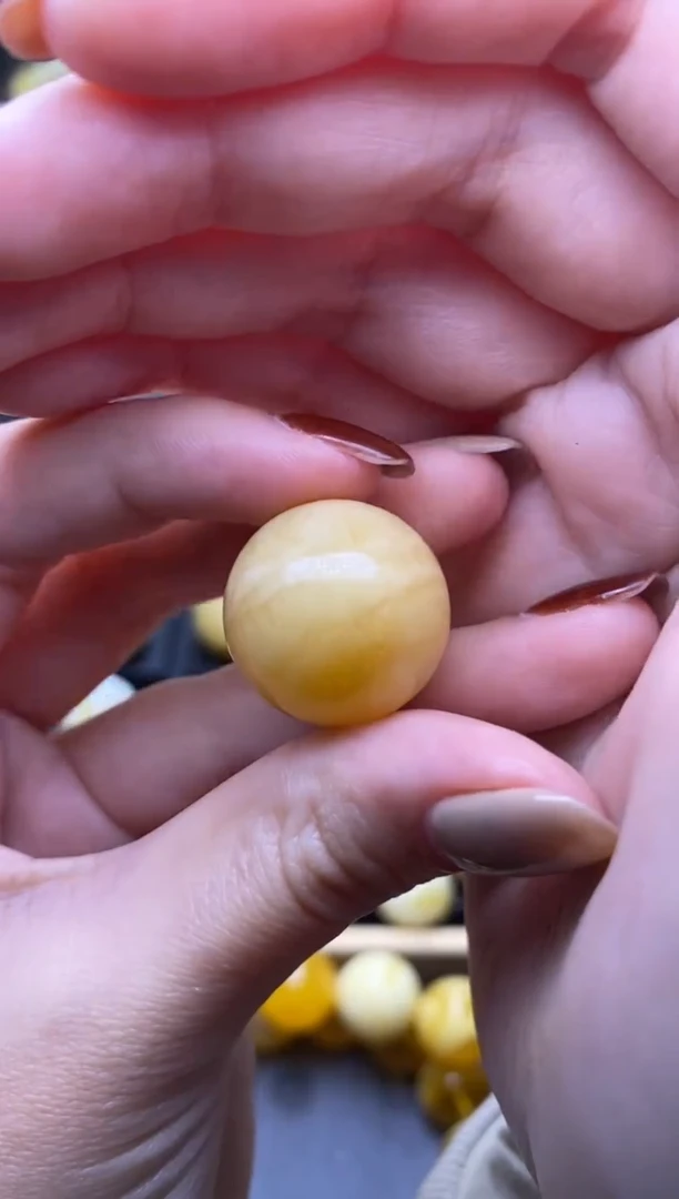 【闪购商品】琥珀裸石未镶嵌 大小姐珠宝严选57