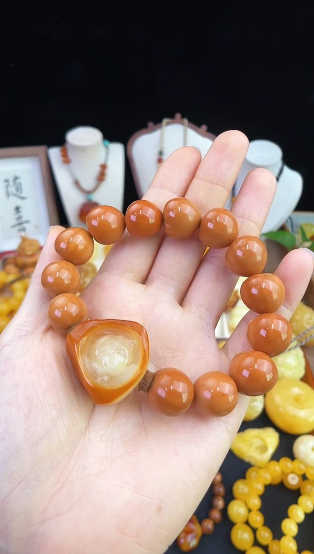 未镶嵌琥珀珠宝奇石齐**?柒月