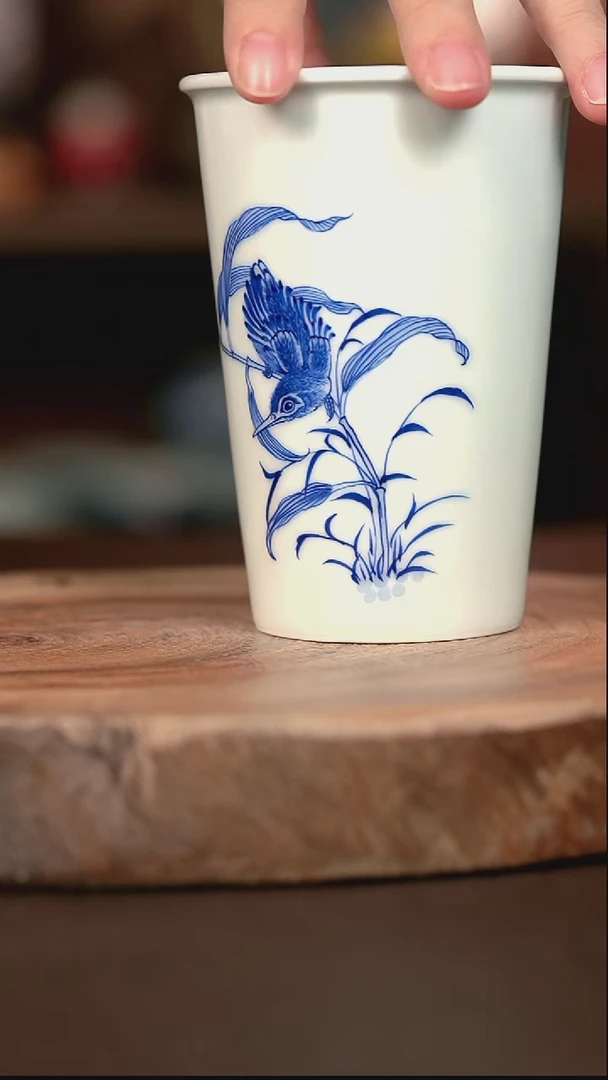 手绘微瑕高温现代瓷  气窑  单翠可乐杯260C