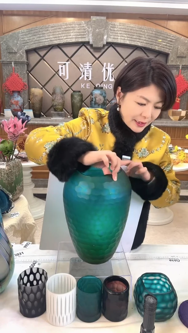 【闪购商品】琉璃手工艺品磨刻，微微瑕