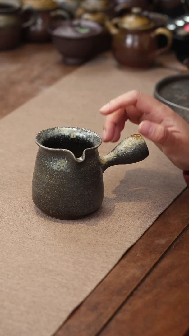 茶壶紫砂侧把大号公道杯