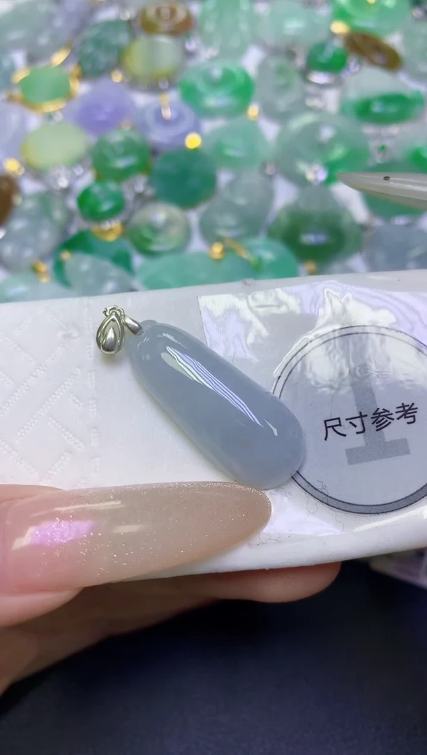 颈饰未镶嵌翡翠天然缅甸翡翠A货百元以上9元证书费自理